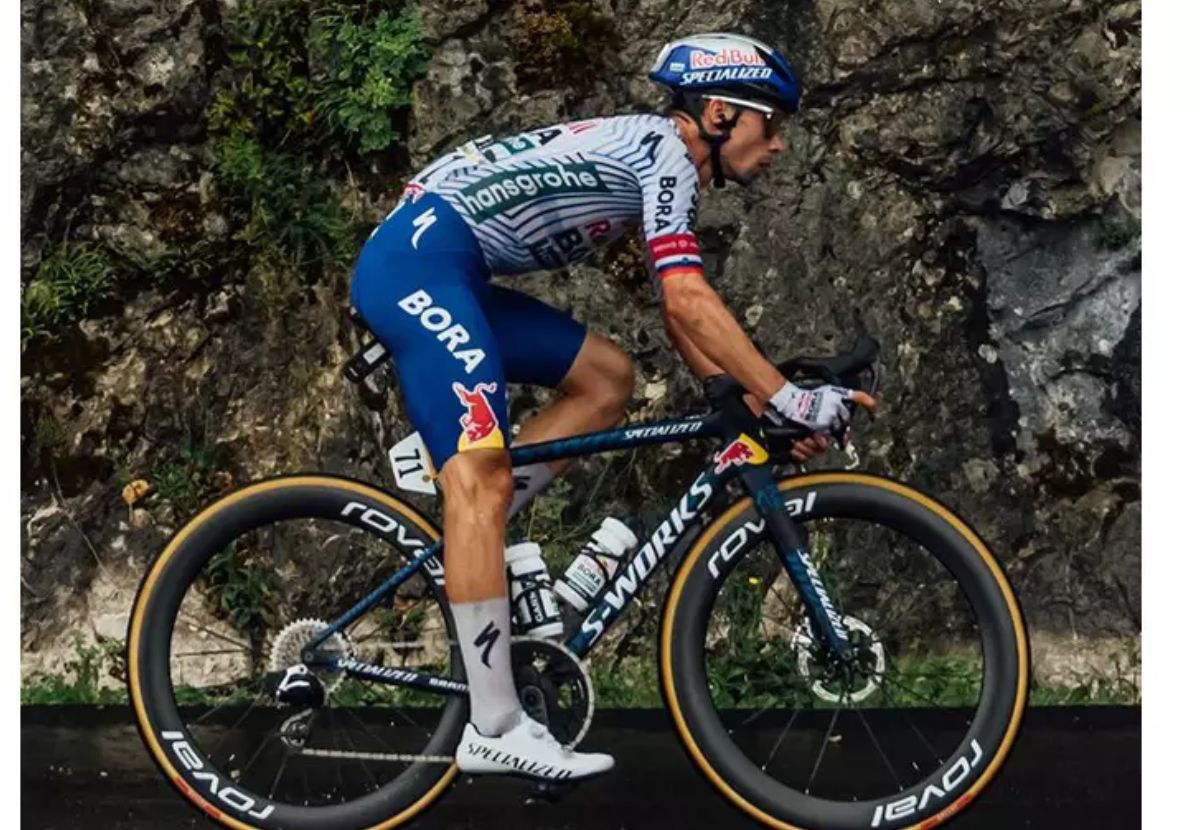 Primoz Roglic Vuelta 2026